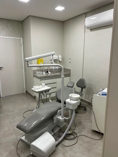 Consultório odontológico equipado